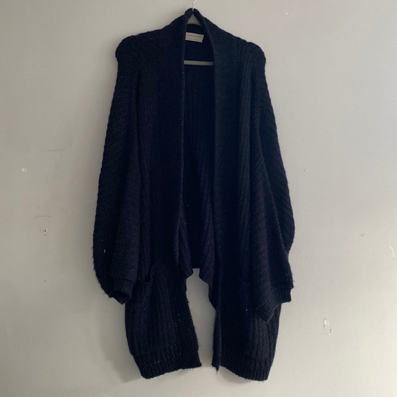 Long navy cardigan- Urban Outfitters - Picture 1 of 1